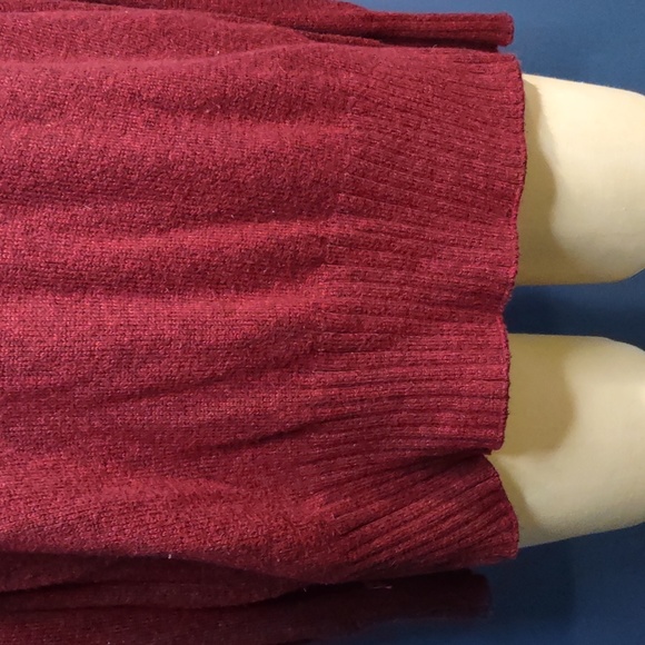 4/$20 Old Navy Knit V Neck Sweater sz XS - Picture 3 of 8